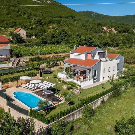 Luxury Villa Nadalina-Dicmo ドゥゴポイエ エクステリア 写真