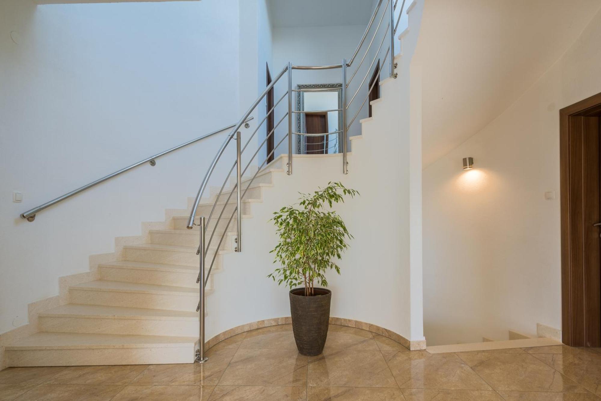 Luxury Villa Nadalina-Dicmo ドゥゴポイエ エクステリア 写真