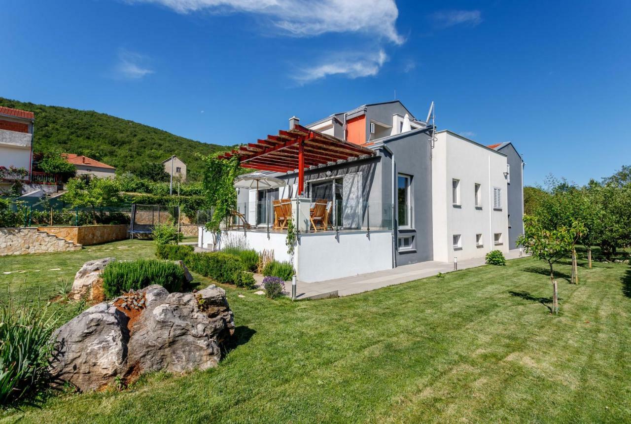 Luxury Villa Nadalina-Dicmo ドゥゴポイエ エクステリア 写真