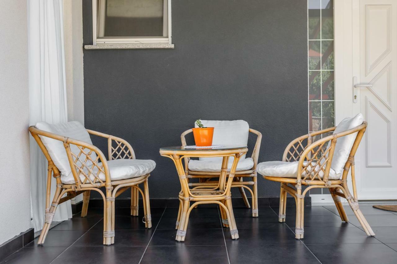 Luxury Villa Nadalina-Dicmo ドゥゴポイエ エクステリア 写真